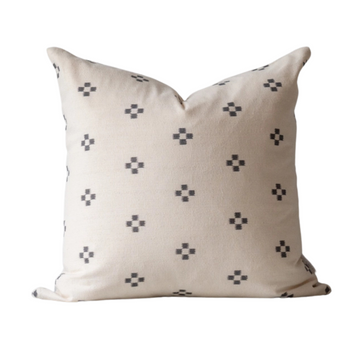 Maison Leva | Housse de coussin Charcoal Dot