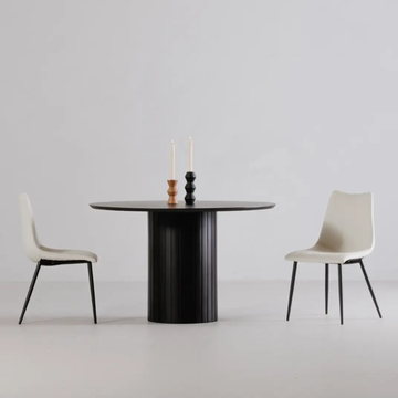 Moe's Home | Table à manger ronde Povera