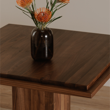 Moe's Home | May Cafe Table