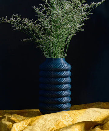 Vase Rattan par Cyrc. 